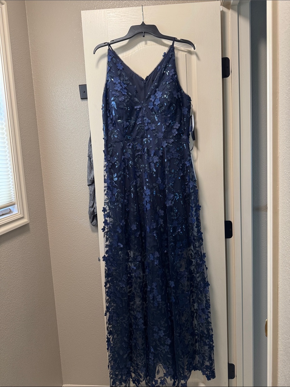 Navy Blue Floral Embroidered V-Neck Evening Dress